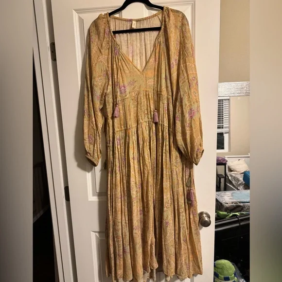 Spell belladonna gown nwot - Picture 2 of 9